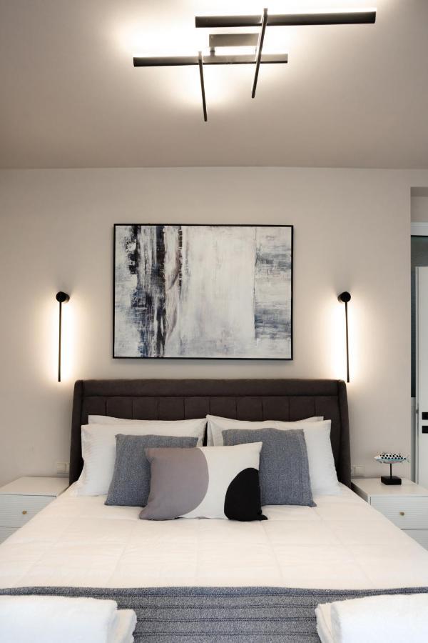 Aurora Apartment In Corfu Center エクステリア 写真