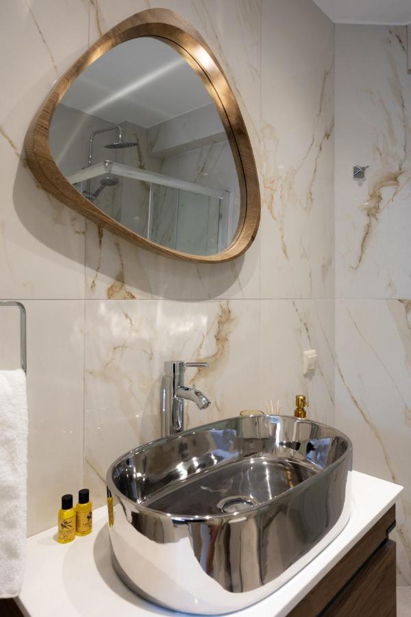 Aurora Apartment In Corfu Center エクステリア 写真